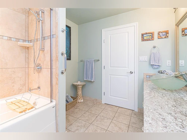 4243 Maimie Place, Saanich, BC, V8N 5T4 - 31