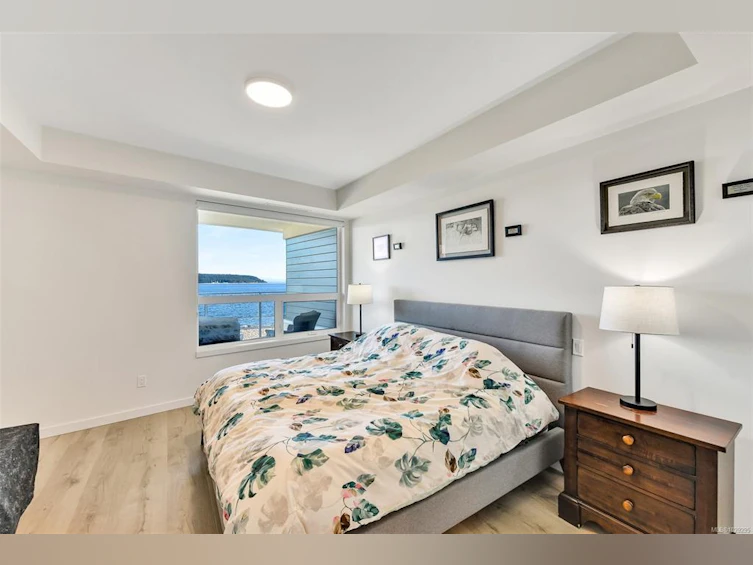 302-536 Island Highway, Campbell River, BC, V9W 1A5 - 13