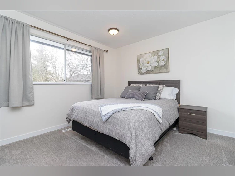 10015 Simkin Place, Sidney, BC, V8L 3N5 - 12