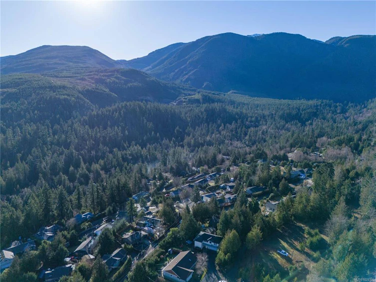 1747 Dar's Place, Qualicum Beach, BC, V9K 2S3 - 65