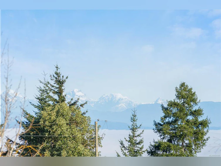 1747 Dar's Place, Qualicum Beach, BC, V9K 2S3 - 43