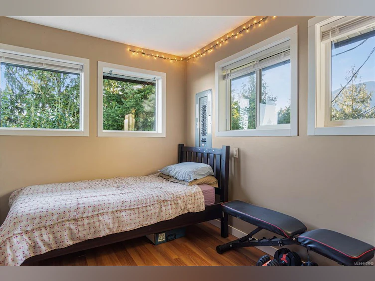 1747 Dar's Place, Qualicum Beach, BC, V9K 2S3 - 7
