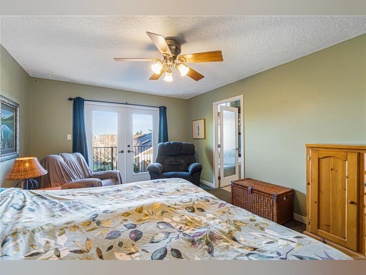 1747 Dar's Place, Qualicum Beach, BC, V9K 2S3 - 26