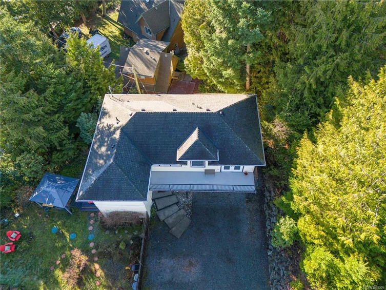 1747 Dar's Place, Qualicum Beach, BC, V9K 2S3 - 59