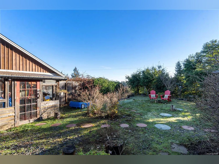 1747 Dar's Place, Qualicum Beach, BC, V9K 2S3 - 51