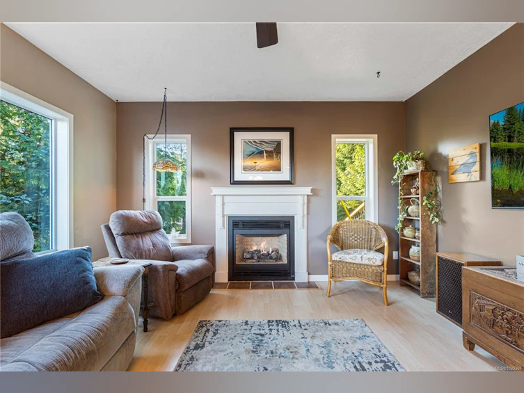 1747 Dar's Place, Qualicum Beach, BC, V9K 2S3 - 21