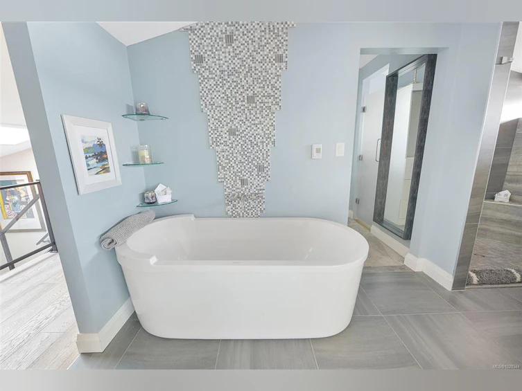 2-630 Seaforth Street, Victoria, BC, V9A 3R7 - 30