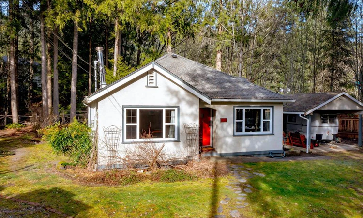 195 Johnson Place
