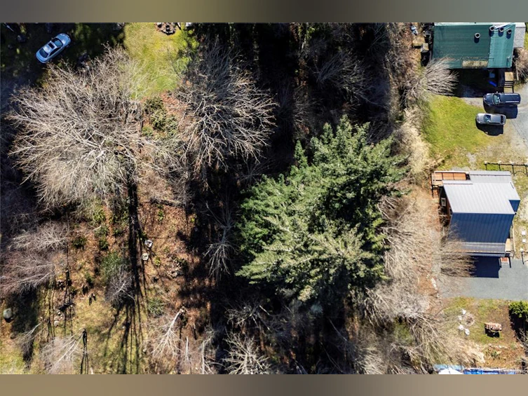 683 Green Road, Quadra Island, BC, V0P 1N0 - 44