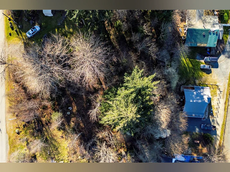 683 Green Road, Quadra Island, BC, V0P 1N0 - 28