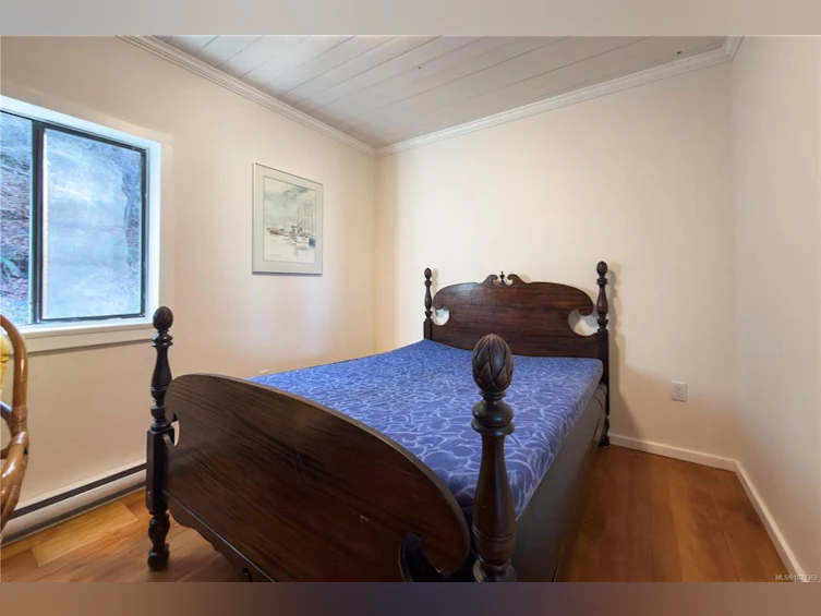 683 Green Road, Quadra Island, BC, V0P 1N0 - 8