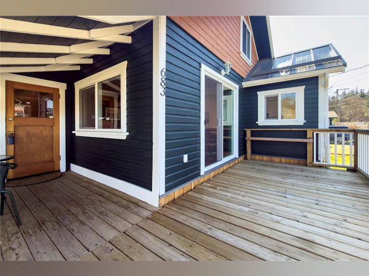 683 Green Road, Quadra Island, BC, V0P 1N0 - 19