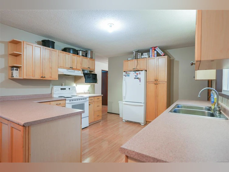 5908 Becker Place, Port Alberni, BC, V9Y 8R7 - 9