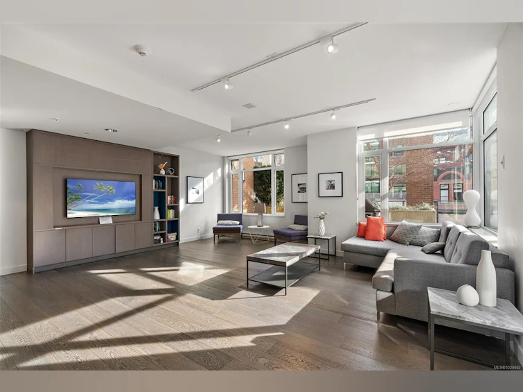 610-728 Yates Street, Victoria, BC, V8W 0C8 - 11