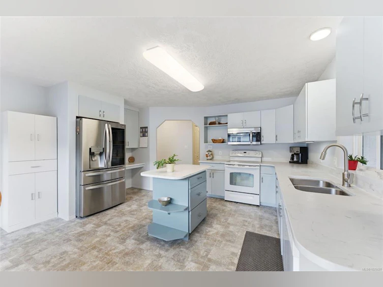 1149 Walkem Road, Ladysmith, BC, V9G 1P7 - 12