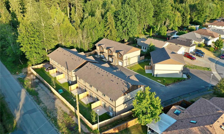 108-5535 E Woodland Crescent