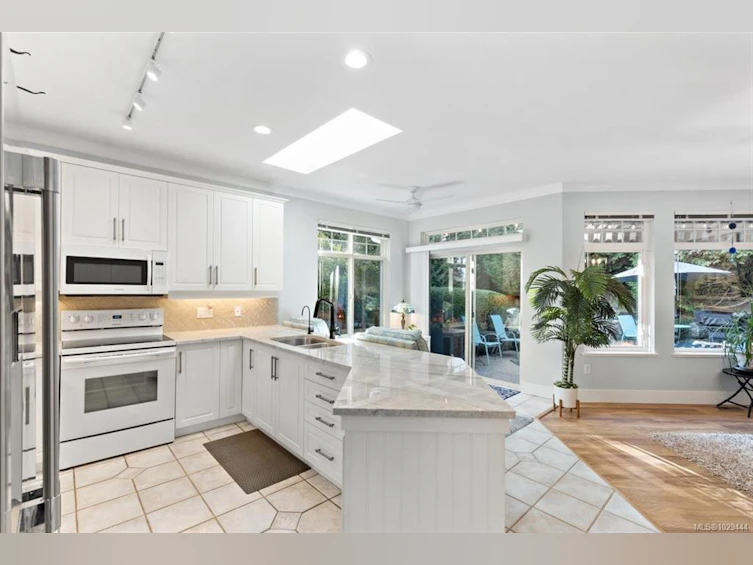 1254 Saturna Drive, Parksville, BC, V9P 2X5 - 5