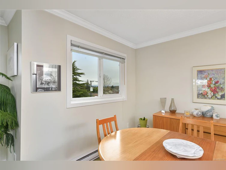 401-2535 Cadboro Bay Road, Oak Bay, BC, V8R 5J1 - 11