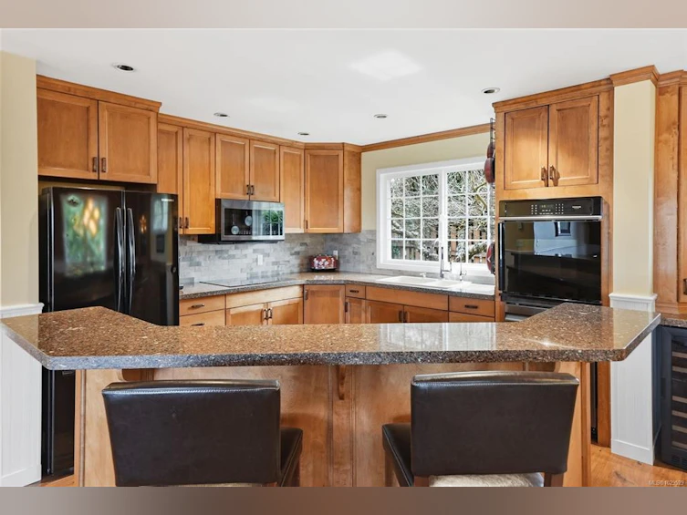 3259 Dolphin Drive, Nanoose, BC, V9P 9J1 - 24