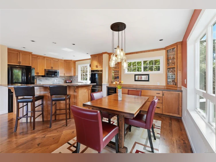 3259 Dolphin Drive, Nanoose, BC, V9P 9J1 - 4