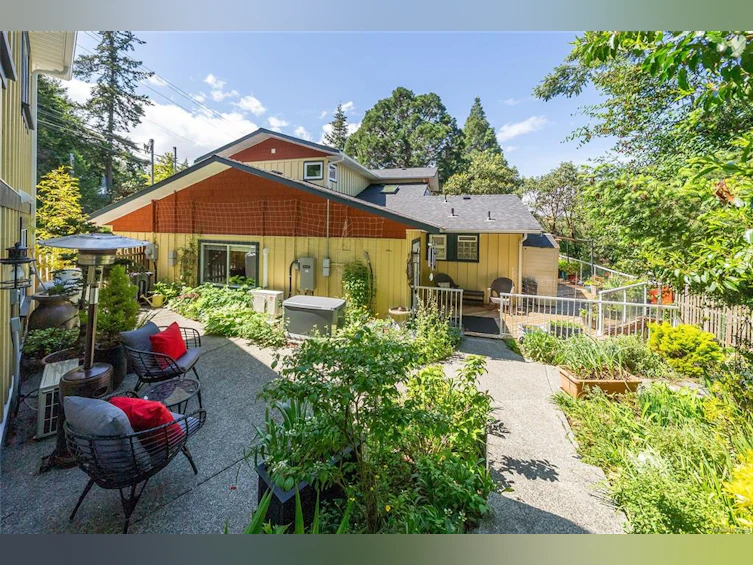 3259 Dolphin Drive, Nanoose, BC, V9P 9J1 - 43