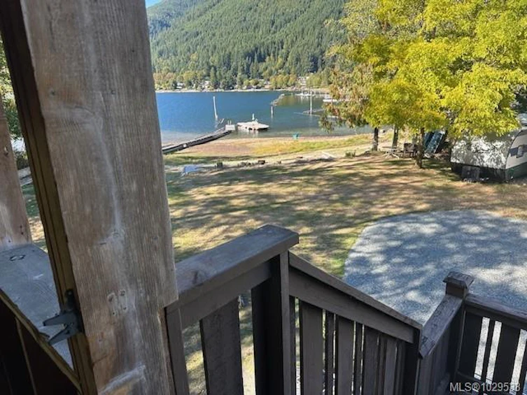 3-8290 Sa Seen Os Road, Youbou, BC, V0R 3E1 - 5