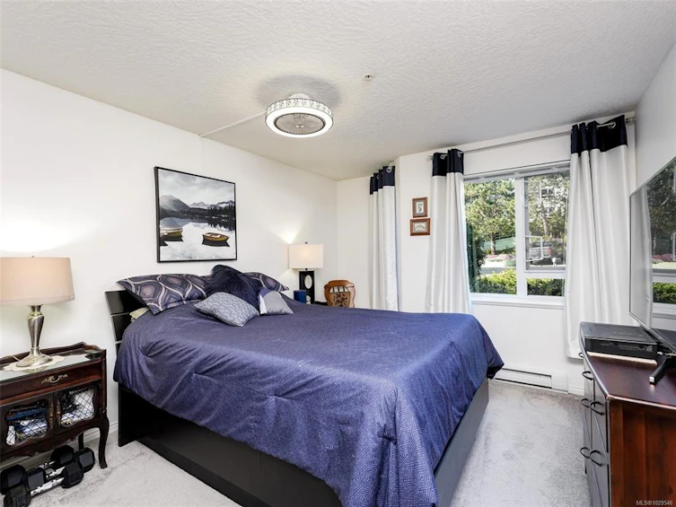 201-1521 Church Avenue, Saanich, BC, V8P 5T7 - 9