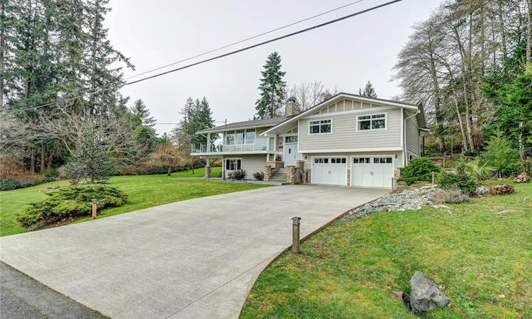 1569 Murdoch Road