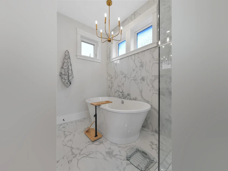 25 Howe Street, Victoria, BC, V8V 4K2 - 55