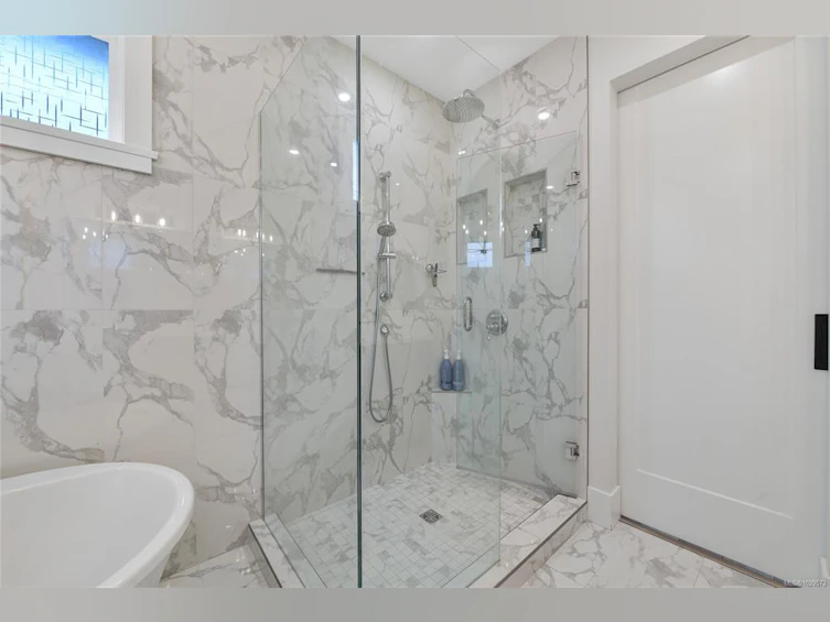 25 Howe Street, Victoria, BC, V8V 4K2 - 61