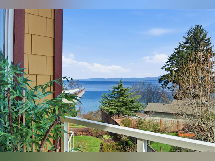 303-439 College Road, Qualicum Beach, BC, V9K 0B2 - 8