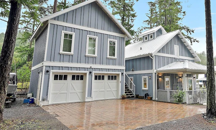 2109 Ridgeline Road