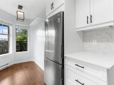 305-935 Johnson Street - 5