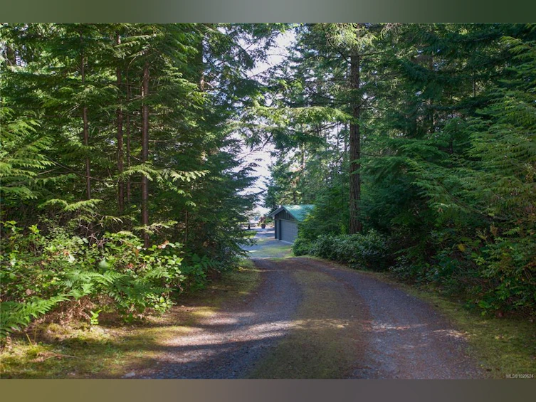 765 Horseshoe Road, Gabriola Island, BC, V0R 1X3 - 22