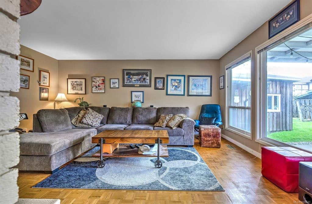 1588 Charlotte Street, Crofton, BC, V0R 1R0 - 32
