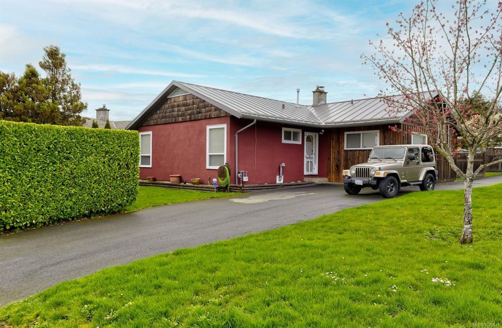 1588 Charlotte Street, Crofton, BC, V0R 1R0 - 2