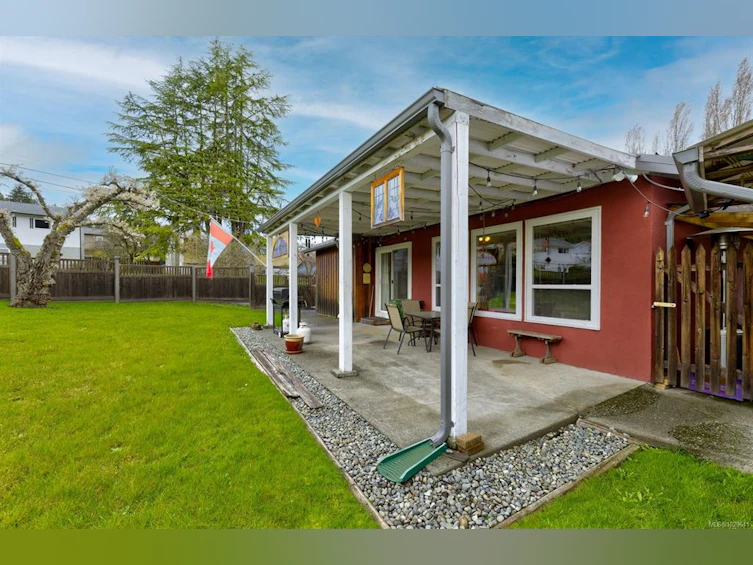 1588 Charlotte Street, Crofton, BC, V0R 1R0 - 4