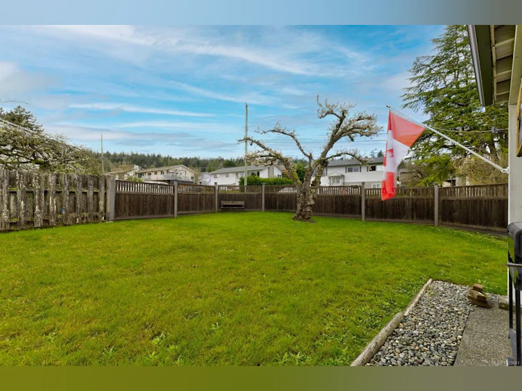1588 Charlotte Street, Crofton, BC, V0R 1R0 - 5