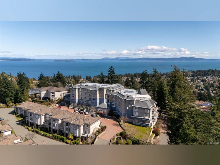 406-940 Boulderwood Rise, Saanich, BC, V8Y 3G5
