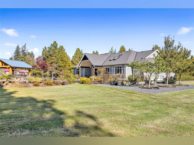 939 Virginia Road, Coombs, BC, V0R 1M0 - 56