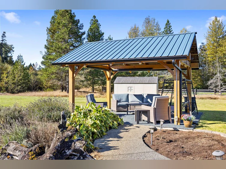 939 Virginia Road, Coombs, BC, V0R 1M0 - 52