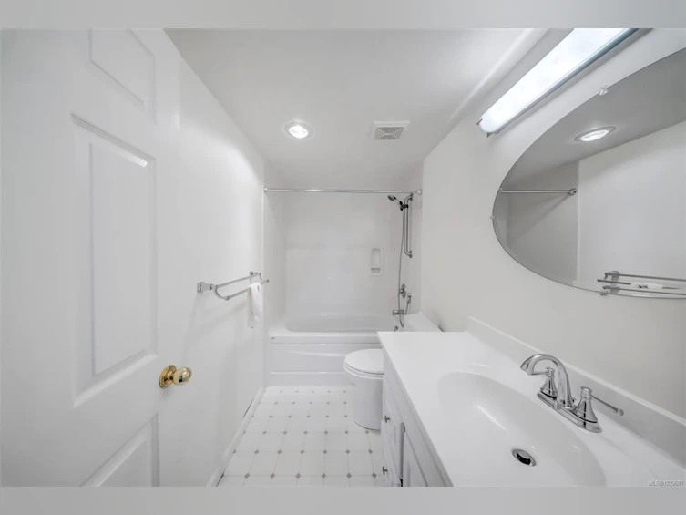 405-420 Linden Avenue, Victoria, BC, V8V 4G3 - 22