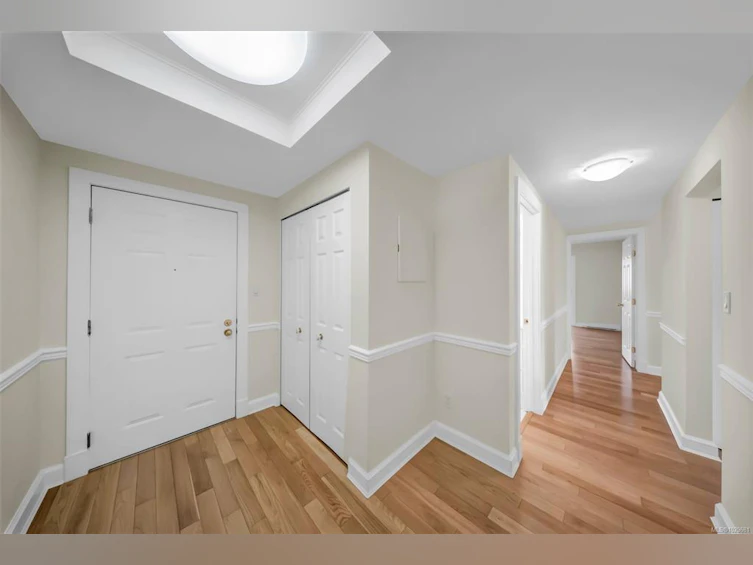 405-420 Linden Avenue, Victoria, BC, V8V 4G3 - 23