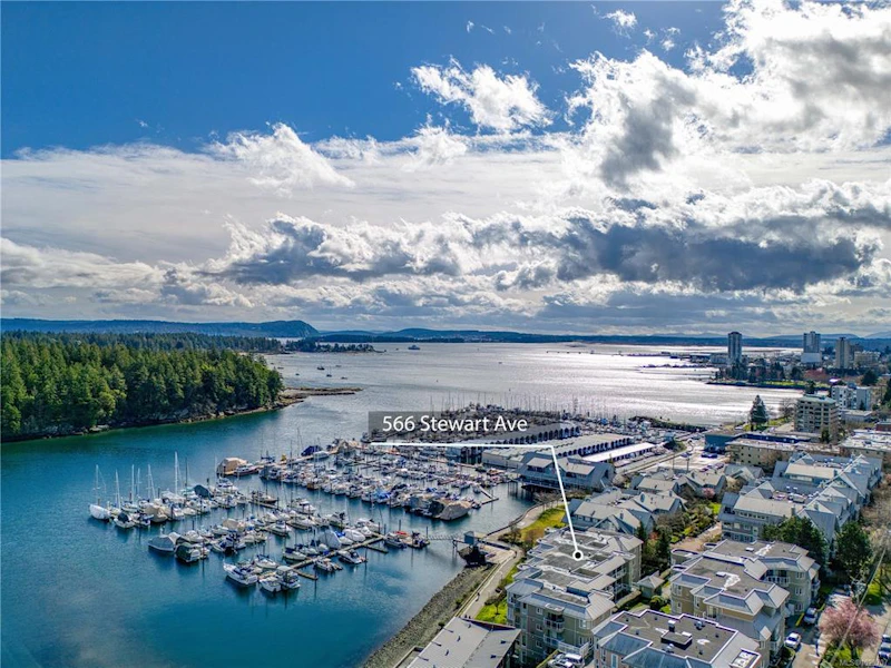 201 - 566 Stewart Avenue, Nanaimo BC V9S 5T5