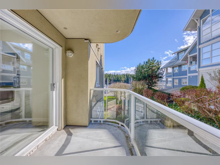 201-566 Stewart Avenue, Nanaimo, BC, V9S 5T5 - 21