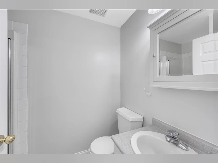 201-566 Stewart Avenue, Nanaimo, BC, V9S 5T5 - 30