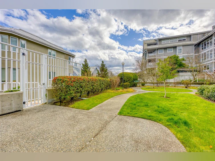 201-566 Stewart Avenue, Nanaimo, BC, V9S 5T5 - 50
