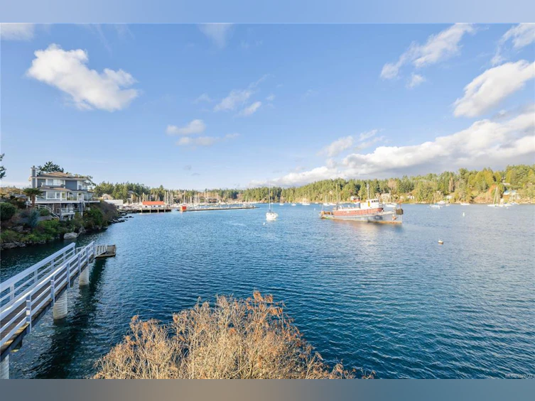 9-111 Fulford Ganges Road, Salt Spring Island, BC, V8K 2T9 - 47