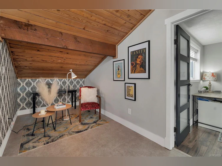 241 S Alder Street, Campbell River, BC, V9W 2M9 - 28