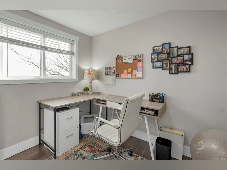 241 S Alder Street, Campbell River, BC, V9W 2M9 - 33